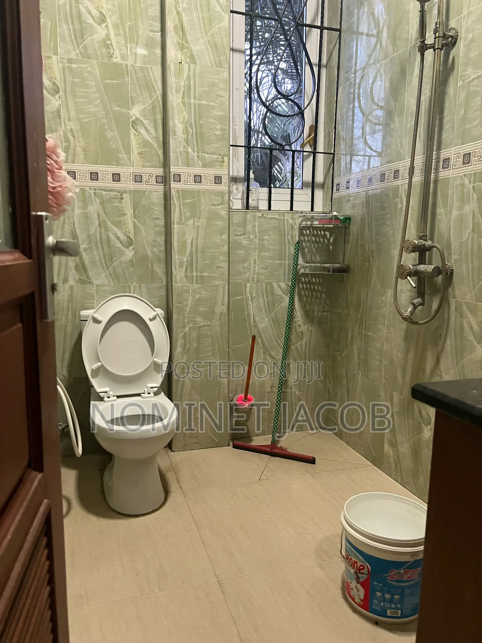 6bdrm House in Mbezi Beach Kilonga for sale