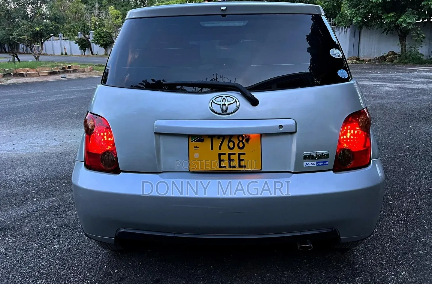 Toyota IST 2004 Silver
