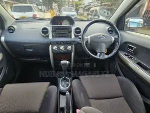Toyota IST 2005 Gray