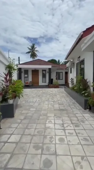 3bdrm House in Mchakama Real, Mikocheni for sale