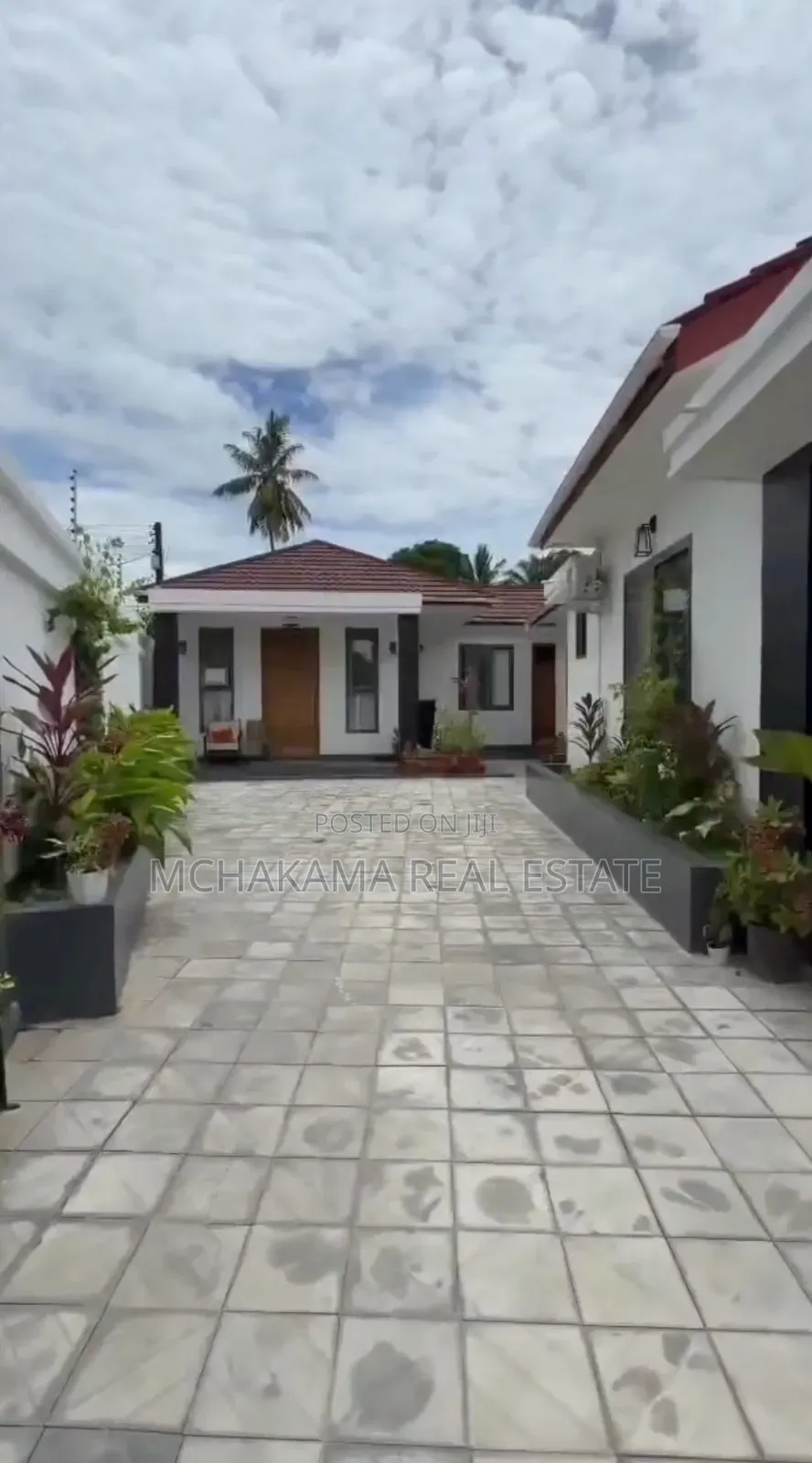 3bdrm House in Mchakama Real, Mikocheni for sale
