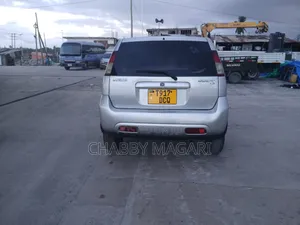Suzuki Swift 2005 Silver