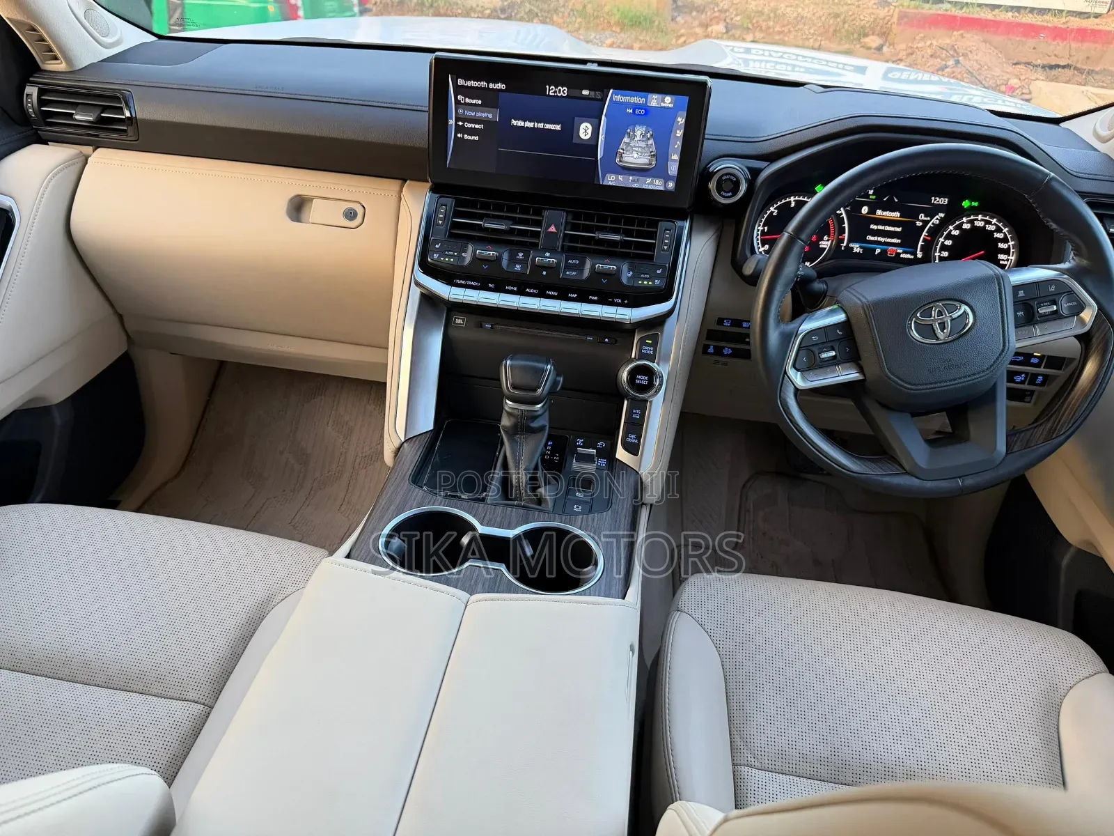 Toyota Land Cruiser 2023 White