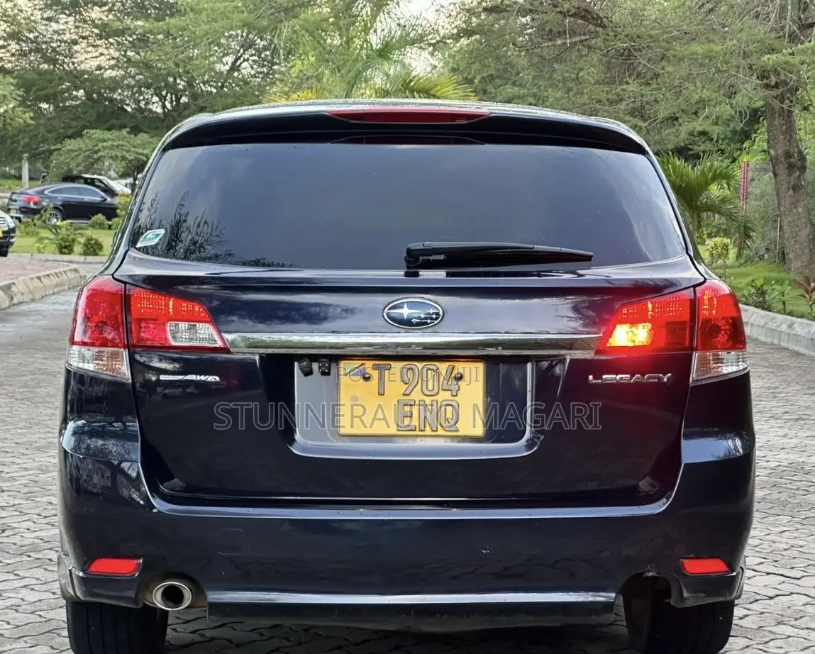 Subaru Legacy 2013 Blue