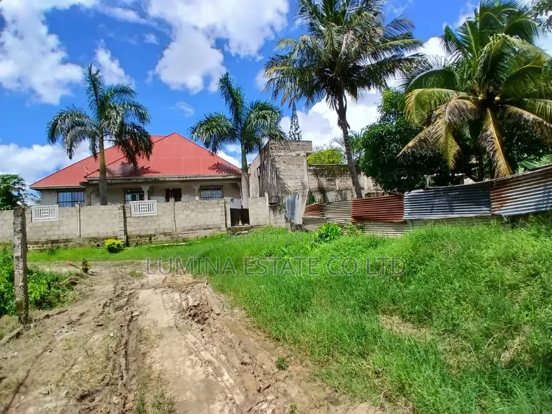 Viwanja Goba Muhimbili