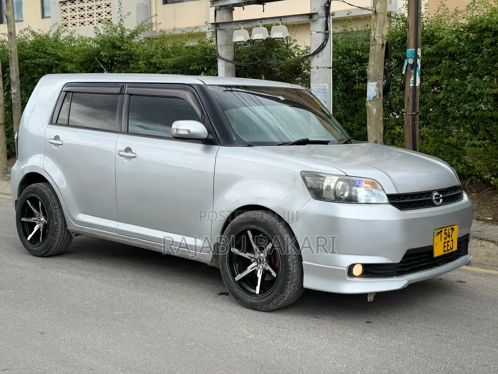 Toyota Corolla Rumion Hatchback 1.5 FWD 2010 Silver