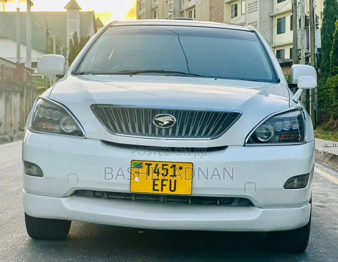 Toyota Harrier 2.4 2005 White