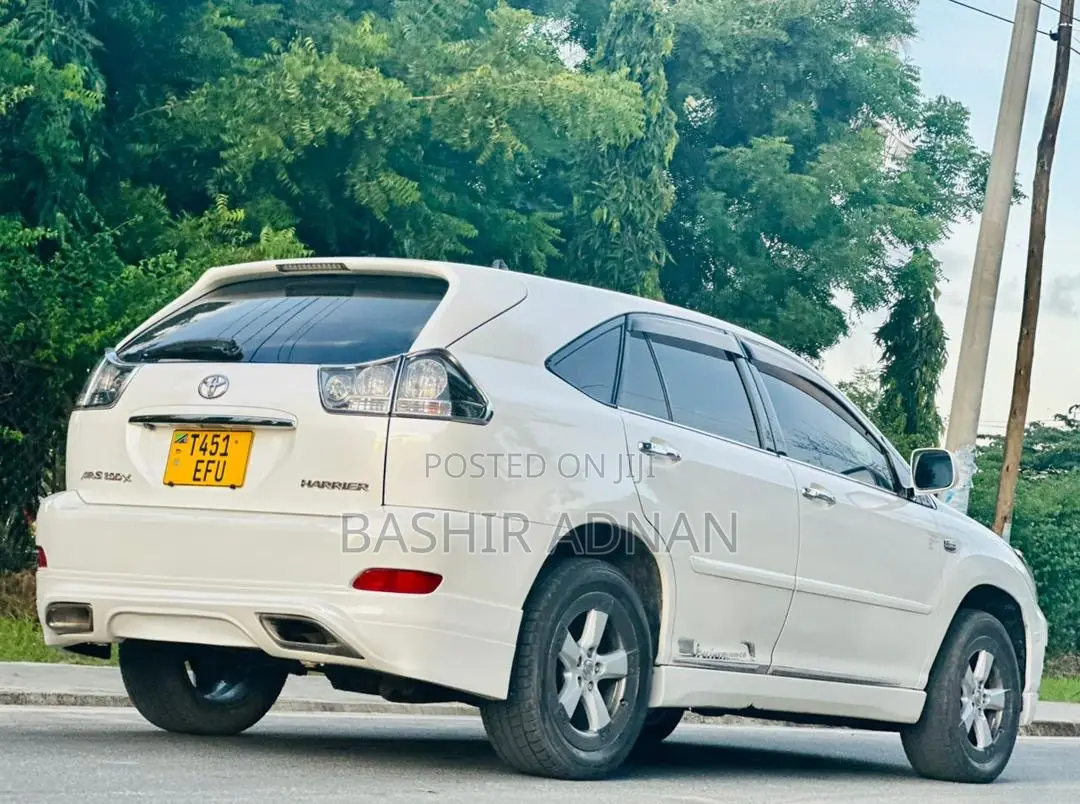 Toyota Harrier 2.4 2005 White