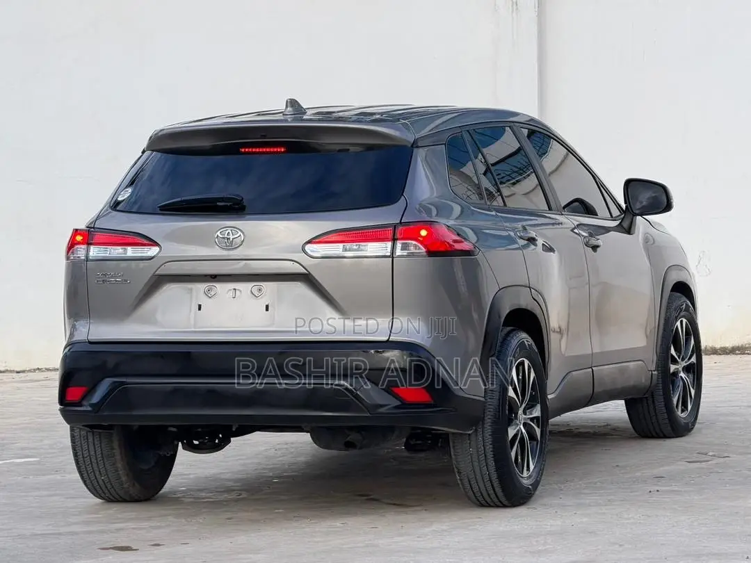 Toyota Corolla Cross 1.8 Petrol FWD 2022 Gray