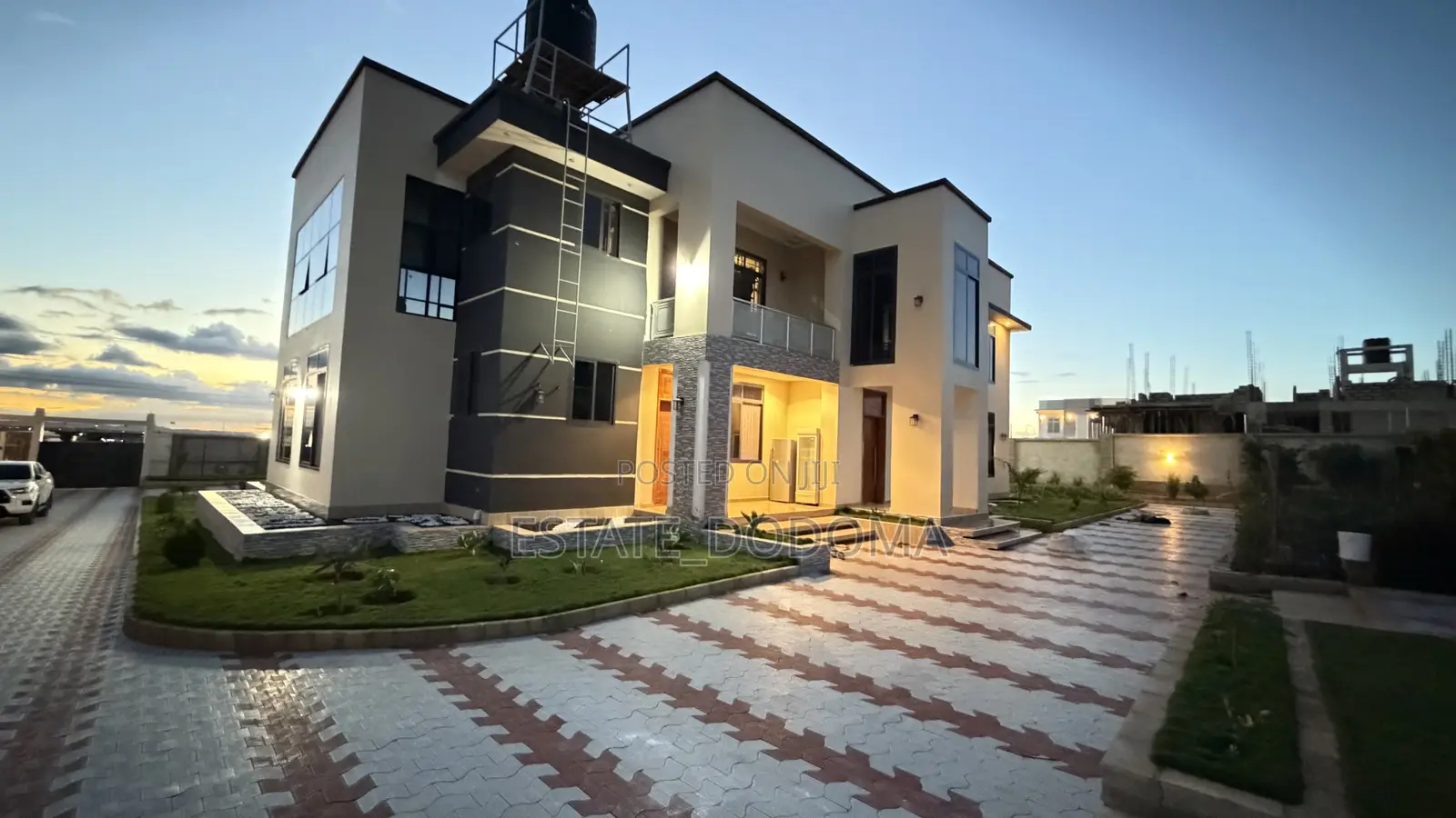 6bdrm Mansion in Itega Dodoma for sale