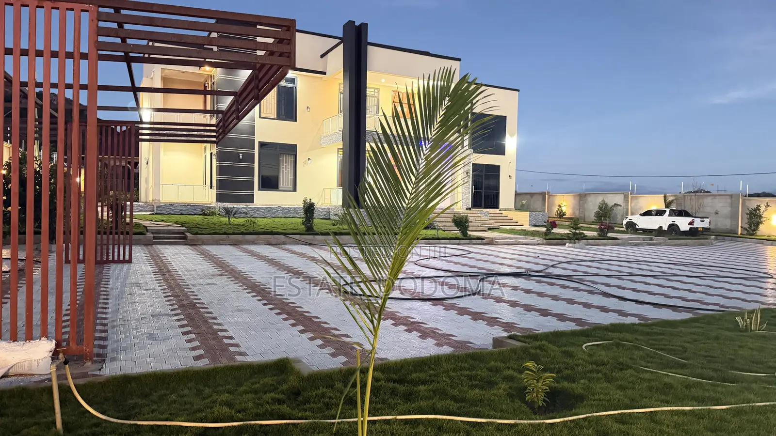 6bdrm Mansion in Itega Dodoma for sale