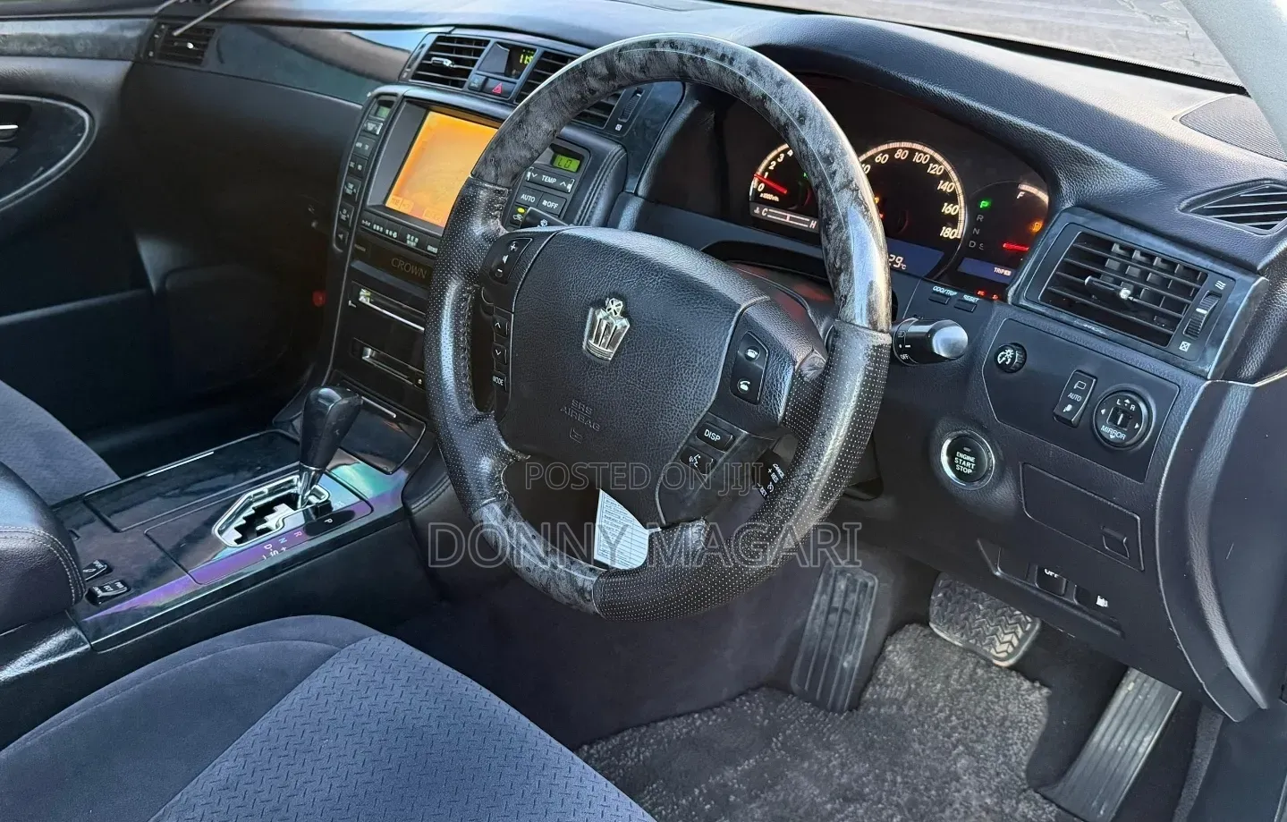 Toyota Crown 2007 White