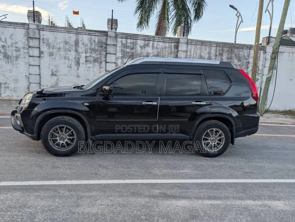 Nissan X-Trail 2012