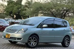 Toyota Corolla Spacio 2004 Blue