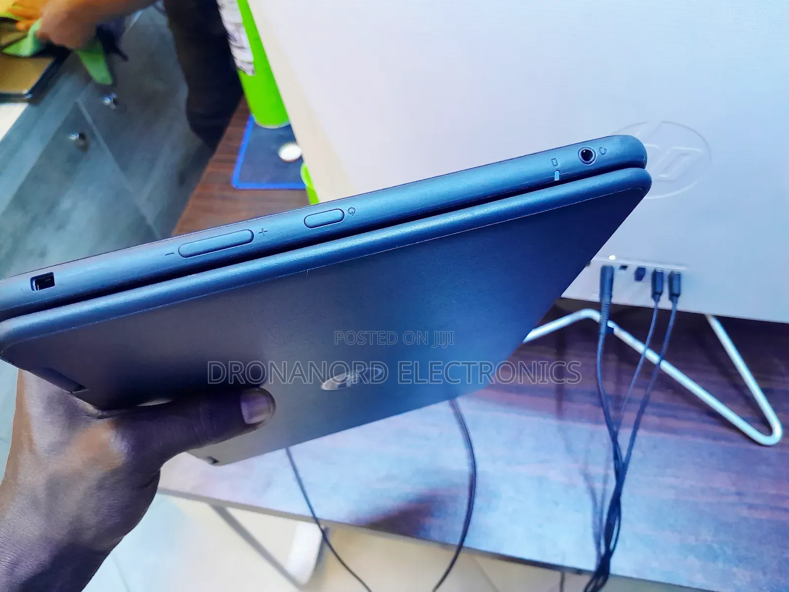 New Laptop Dell Latitude 3189 4GB Intel Pentium SSD 128GB