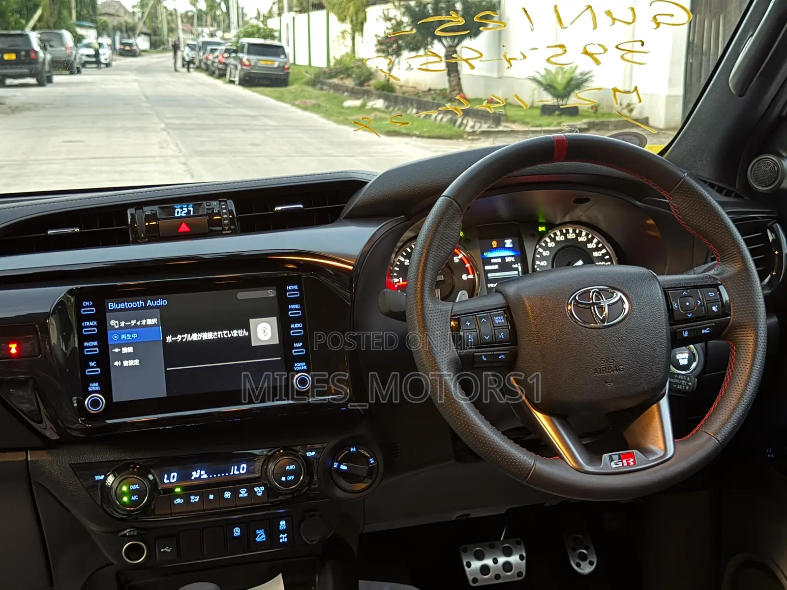 Toyota Hilux 2024 White