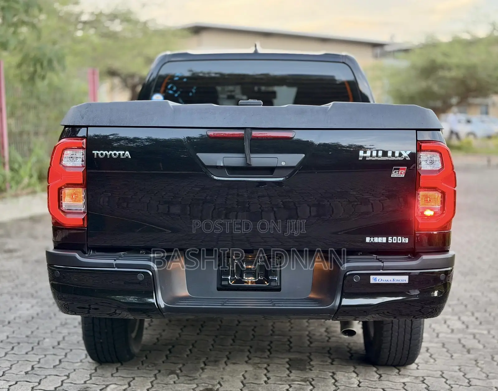 Toyota Hilux 2021 Black