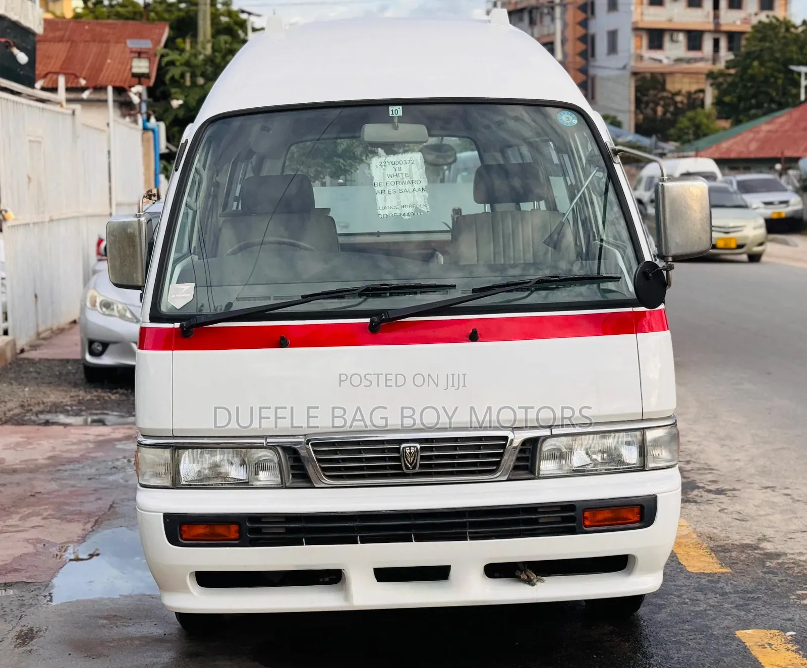 Nissan Caravan (Urvan) 2003 White