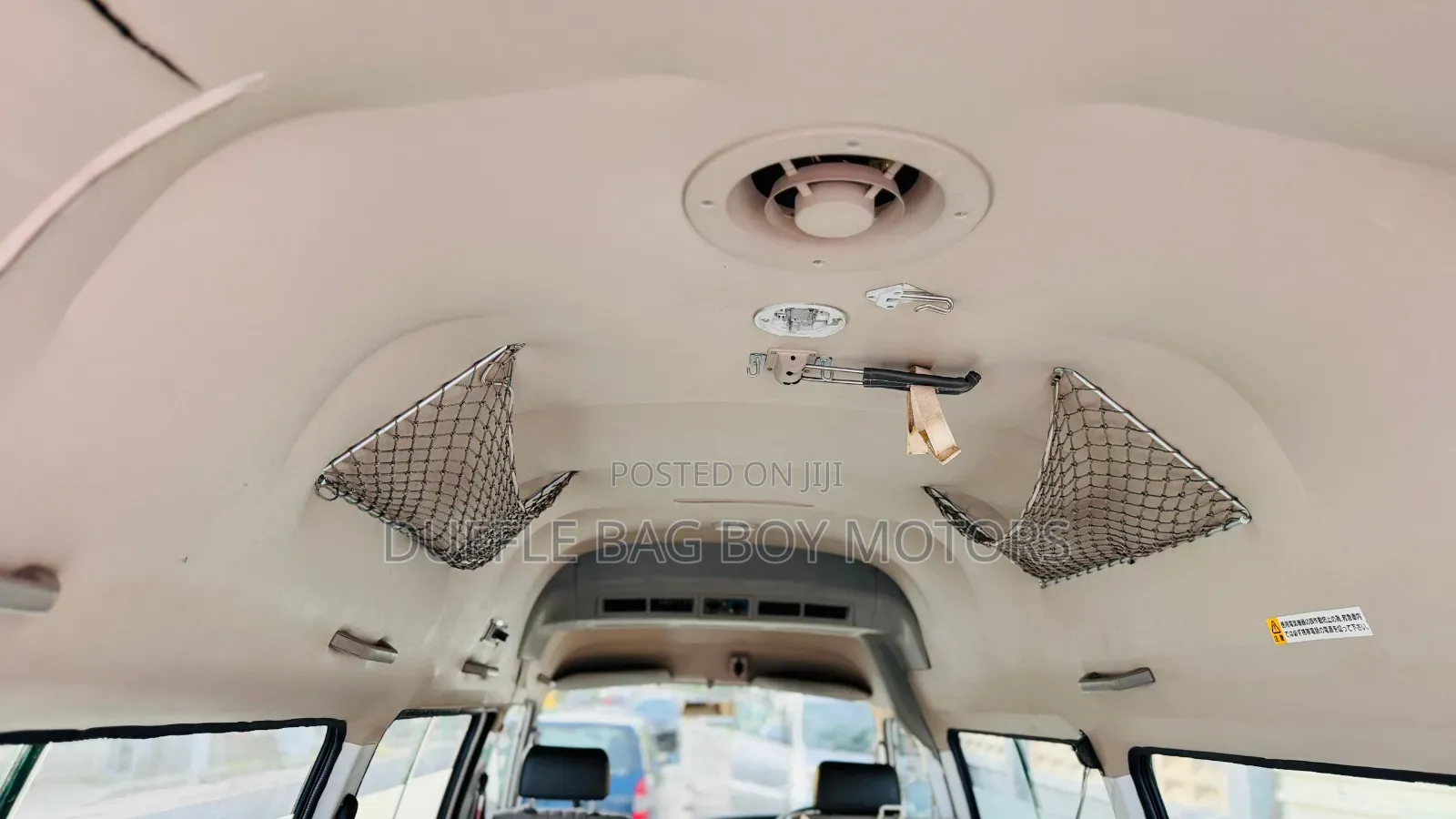 Nissan Caravan (Urvan) 2003 White
