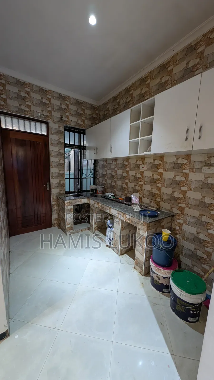 3bdrm House in Goba for sale