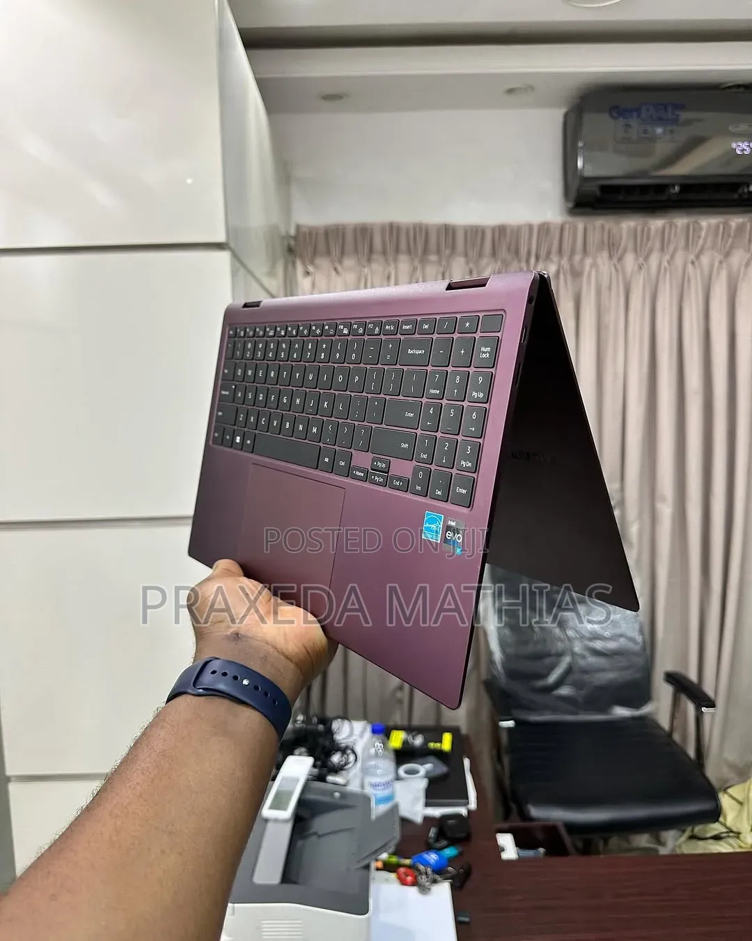 Laptop Samsung Galaxy Book 2 8GB Intel Core i7 SSD 1T