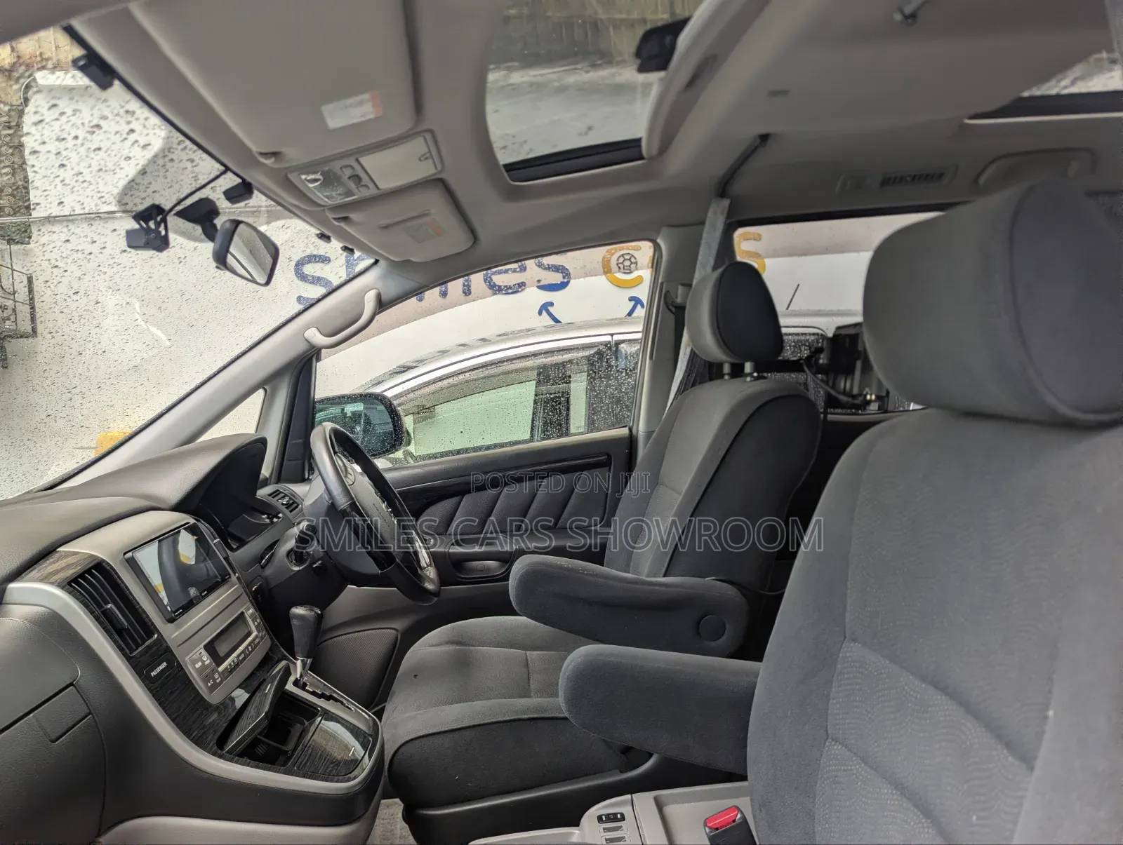 Toyota Alphard 2.4 Petrol AWD 2005 Pearl
