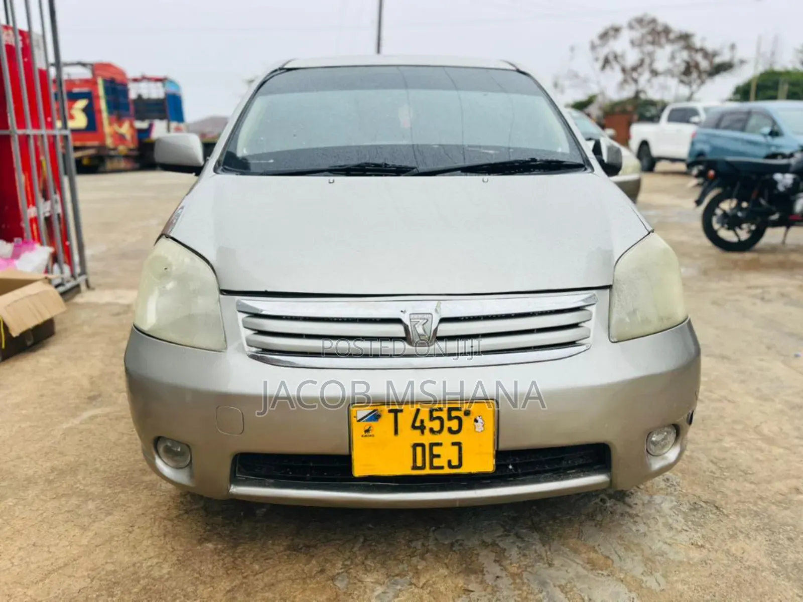 Toyota Raum 2006 White