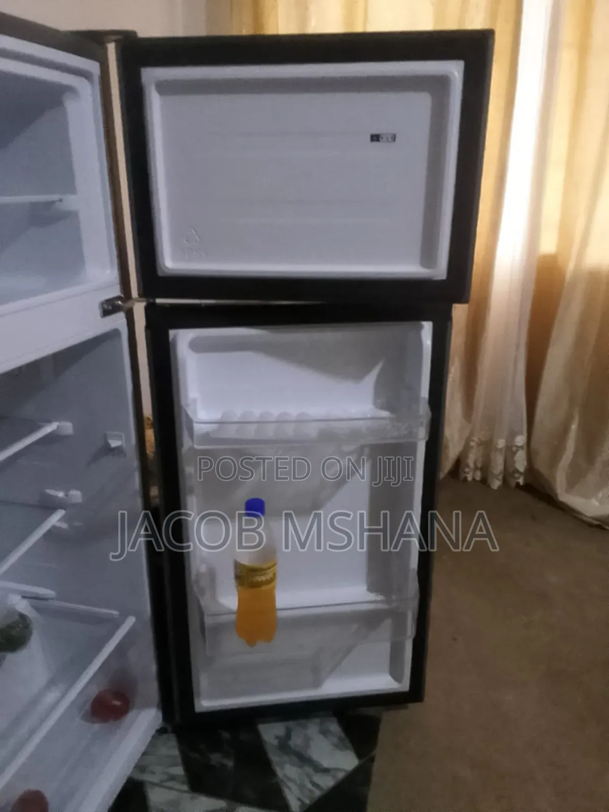 Fridge Na Yv