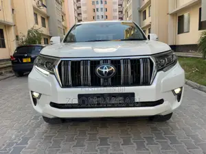 New Toyota Land Cruiser Prado 2023 Pearl