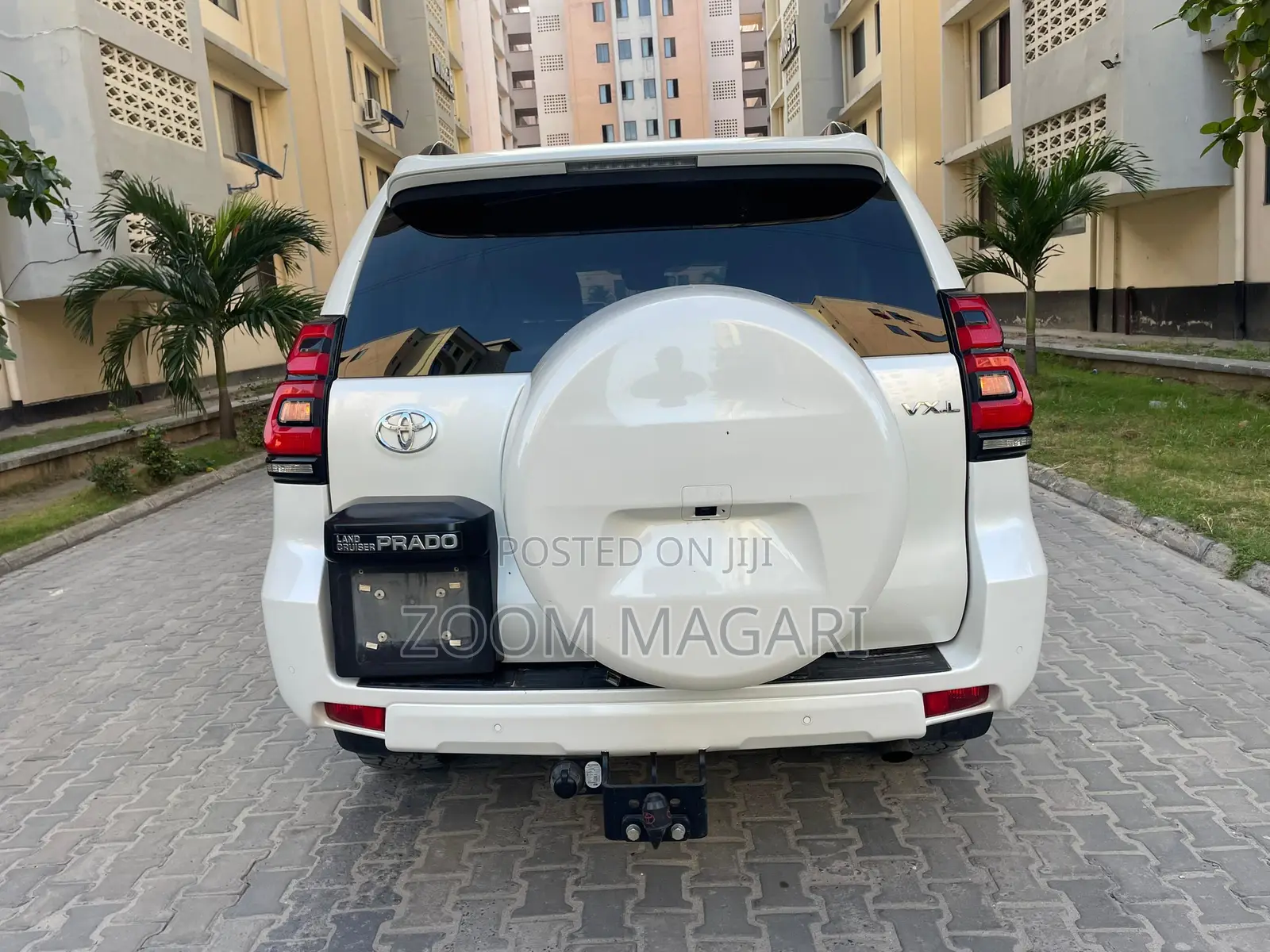 New Toyota Land Cruiser Prado 2023 Pearl