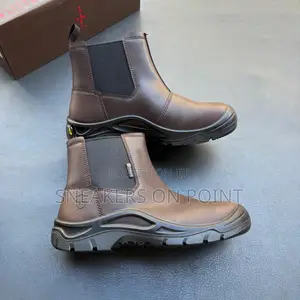 The Parade Brown Safety Boots Available