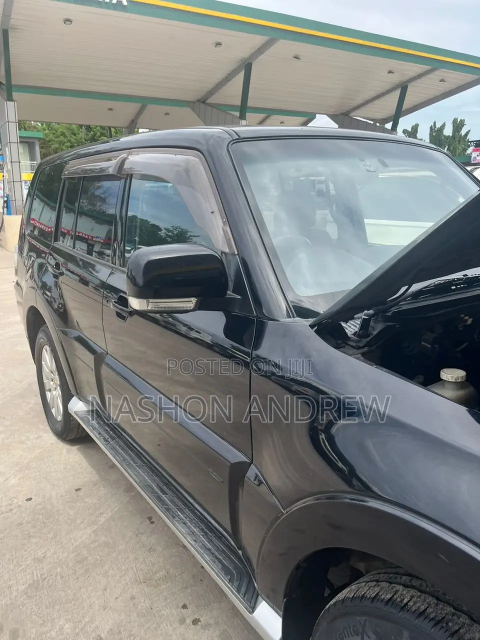 Mitsubishi Pajero 3.0 2010 Black