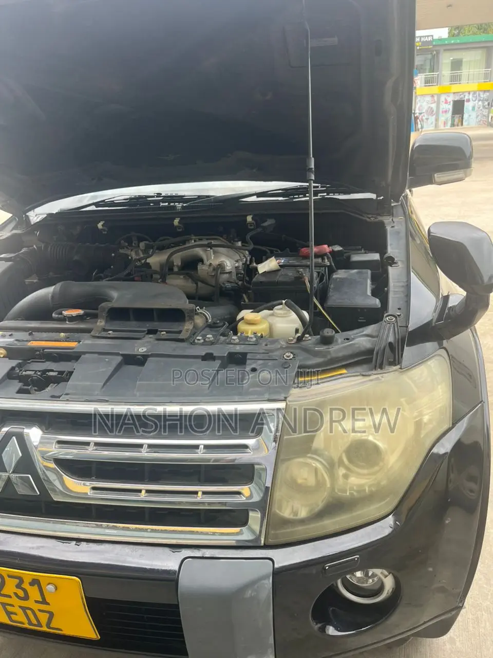 Mitsubishi Pajero 3.0 2010 Black