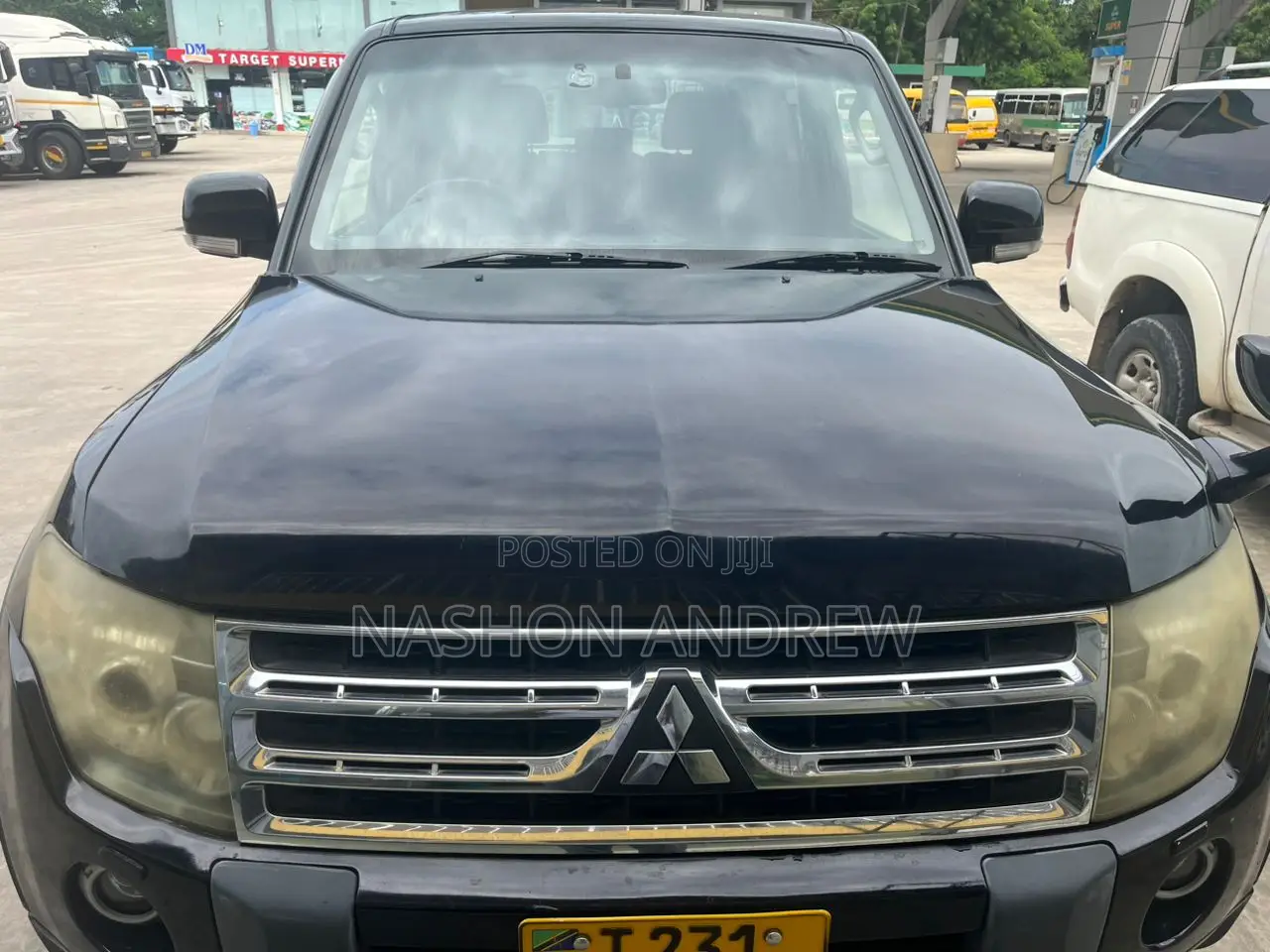 Mitsubishi Pajero 3.0 2010 Black