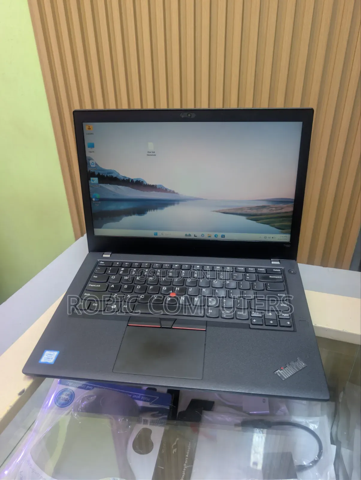 Laptop Lenovo ThinkPad T480 8GB AMD Ryzen 5 SSD 256GB