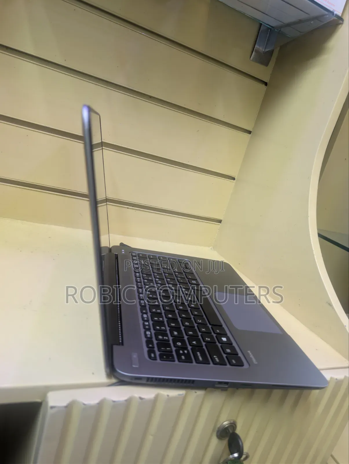 Laptop HP EliteBook 1040 8GB Intel Core i7 SSD 256GB