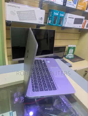 Laptop HP EliteBook 1030 16GB Intel Core Ultra 5 SSD 256GB