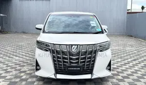 Toyota Alphard 2019 White