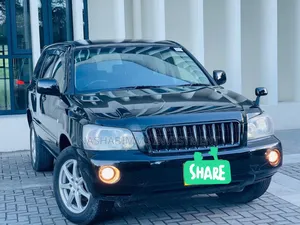Toyota Kluger 2004 Black