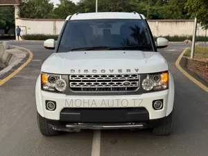 Land Rover Discovery 2014 White