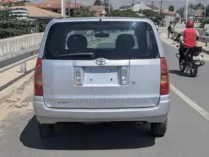 Toyota Succeed 2003 Silver