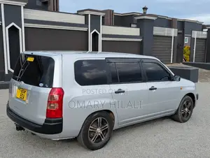 Toyota Succeed 2004 Silver