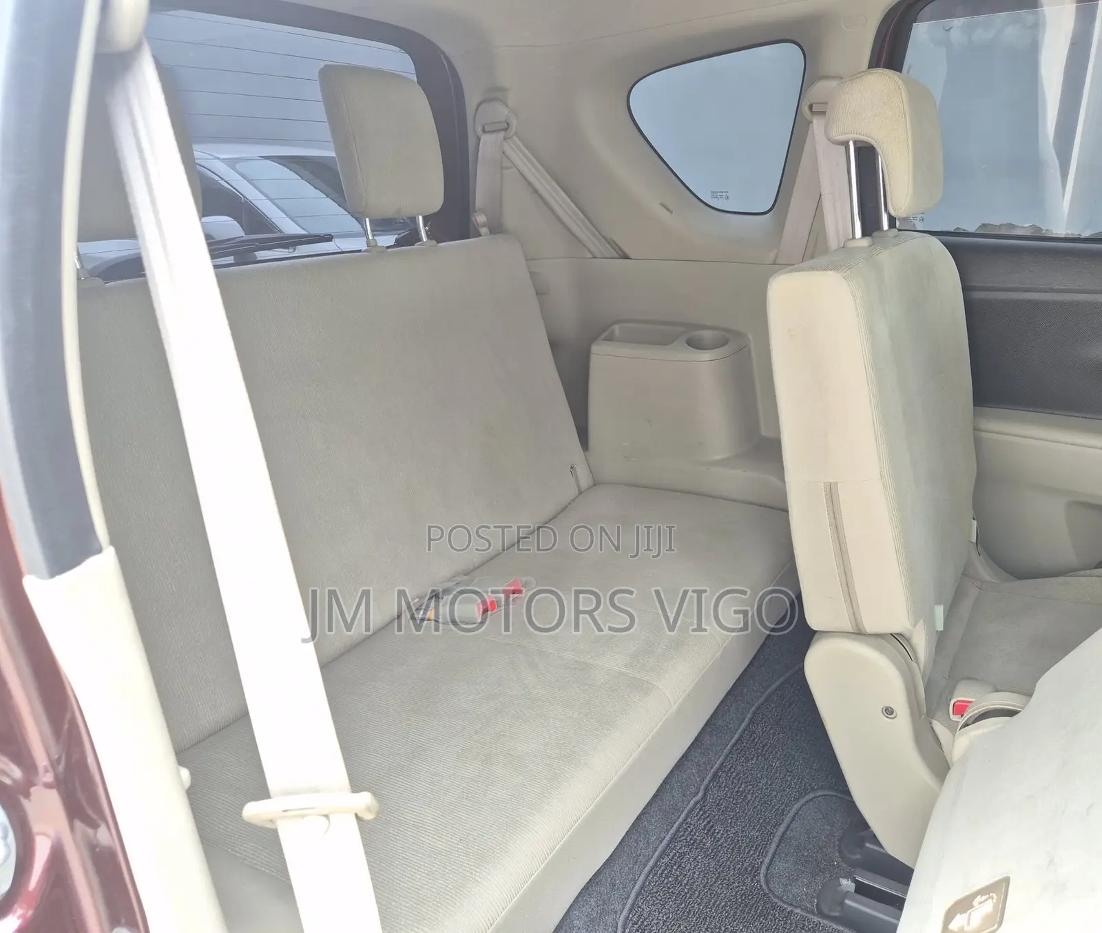Toyota Passo Sette 2010 Burgundy