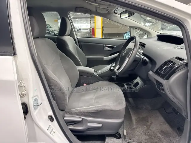 Toyota Prius I 2010 White