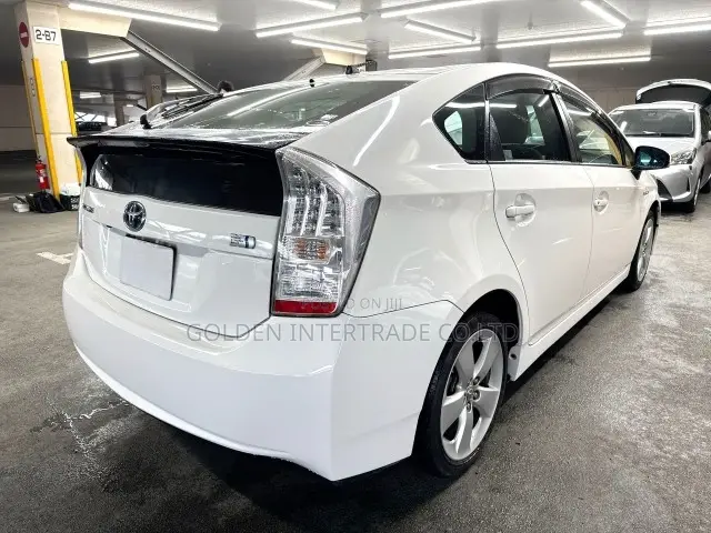 Toyota Prius I 2010 White