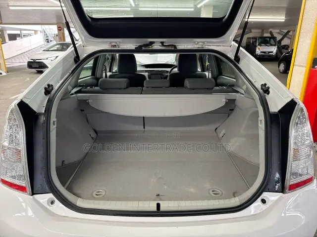 Toyota Prius I 2010 White