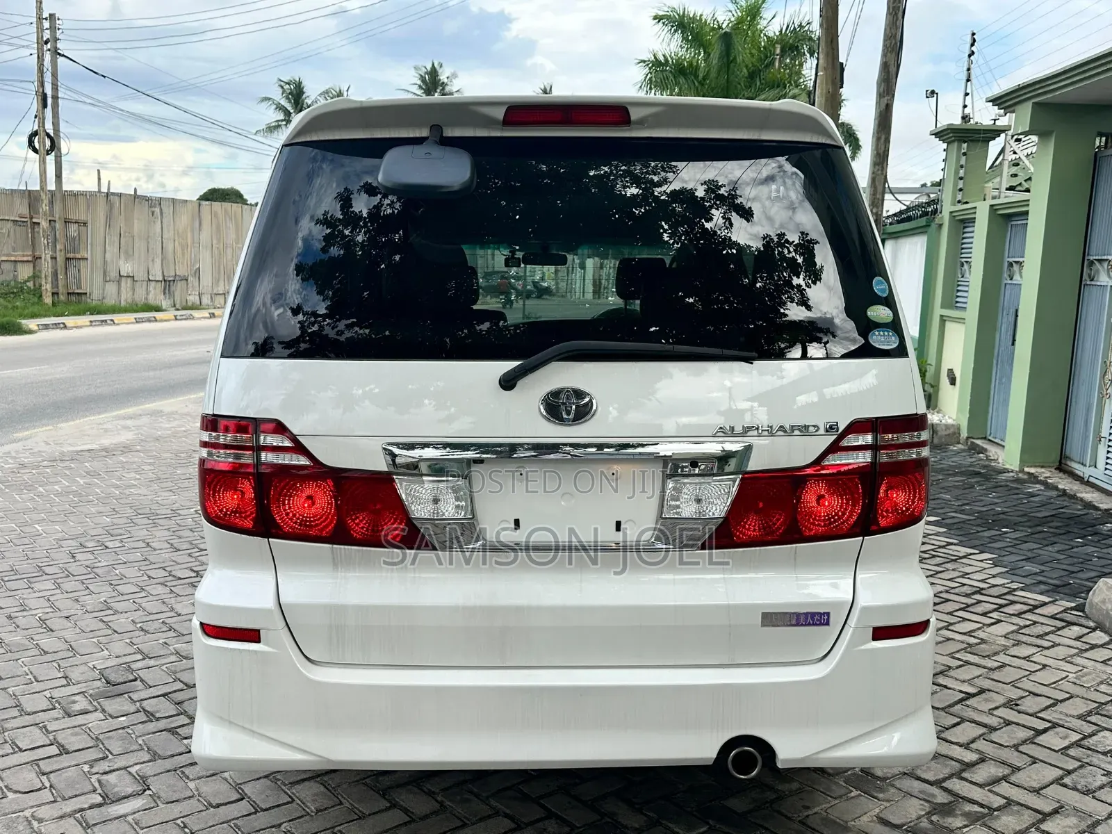 Toyota Alphard 2007 White