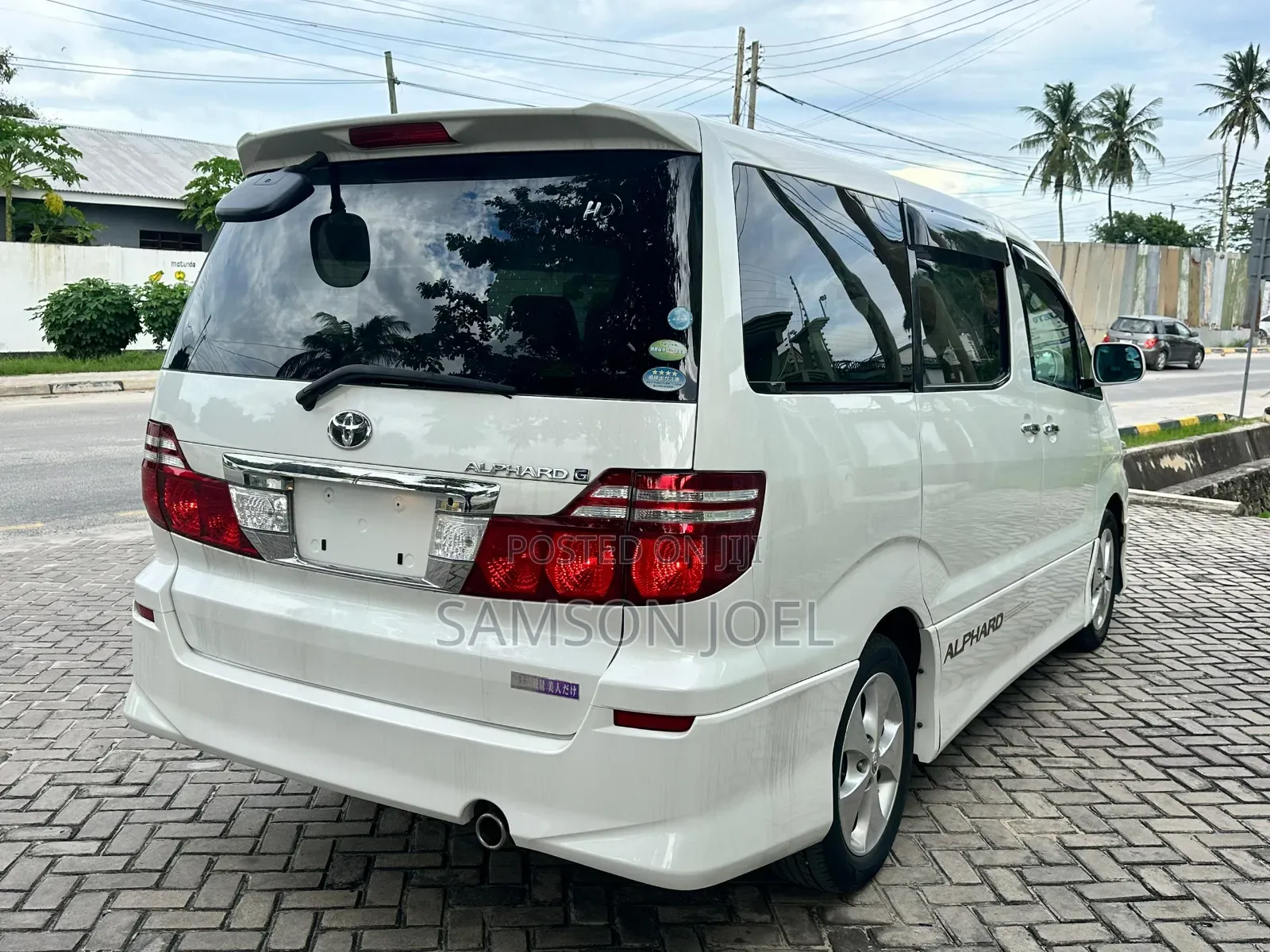 Toyota Alphard 2007 White