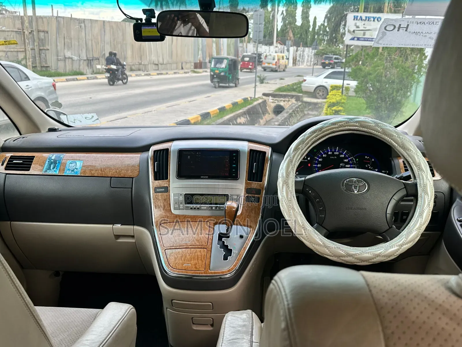 Toyota Alphard 2007 White
