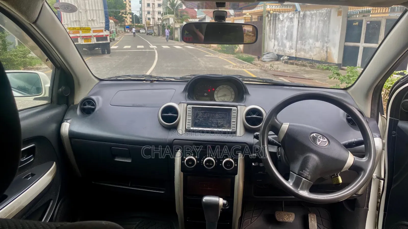 Toyota IST 2004 Pearl